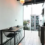 Cozy Loft 1